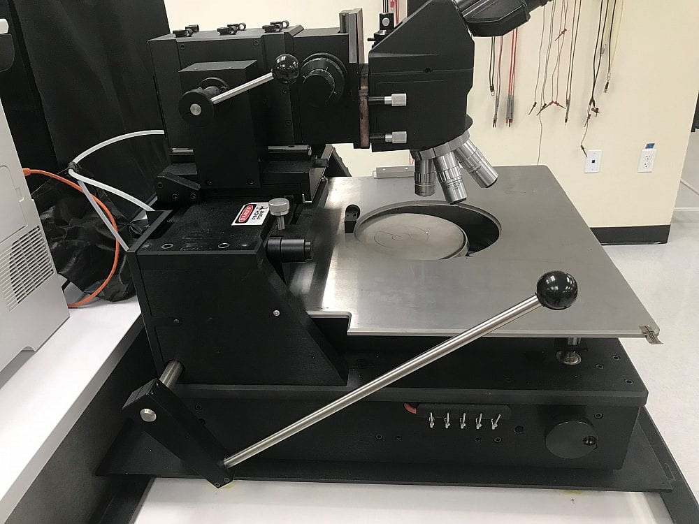 Micromanipulator Probe Station w/ Mitutoyo Microscope Head and Lenses