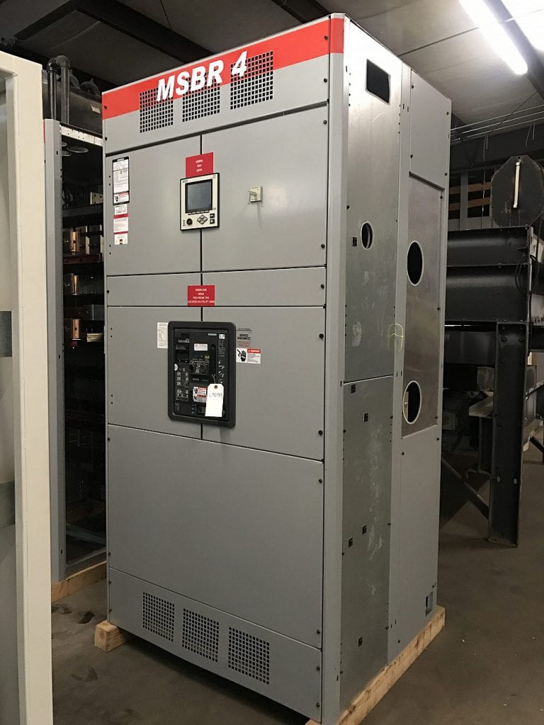 Siemens 4000 Amp Circuit Breakers with Siemens 9610 Access Screen and TPS